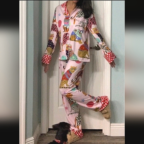 SHEIN Other - Colorful Animal Print Pop Art Pajama Set Size S
